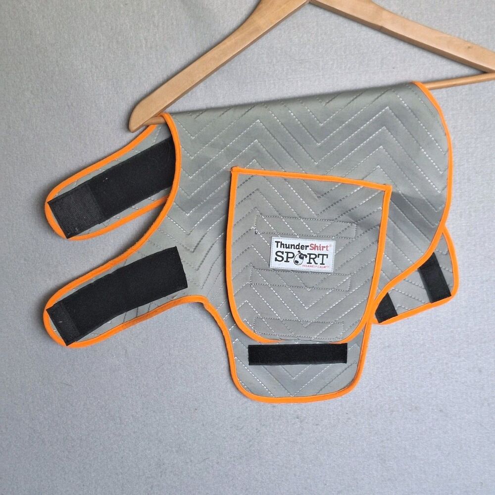 ThunderShirt Sport Dog Anxiety Jacket Small 15-25lb Gray Calming Vest Thunder